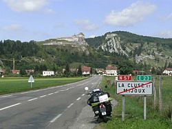 Chteau de Joux bij la-Cluse-et-Mijoux