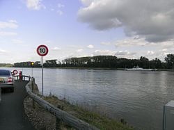 veerpontje over de Rijn bij Rhinau