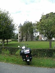 de Donjon van Bours