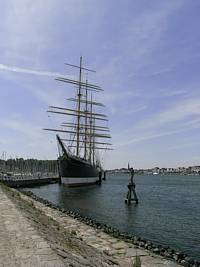 bij Priwall - Travemünde: de viermast bark "Passat"