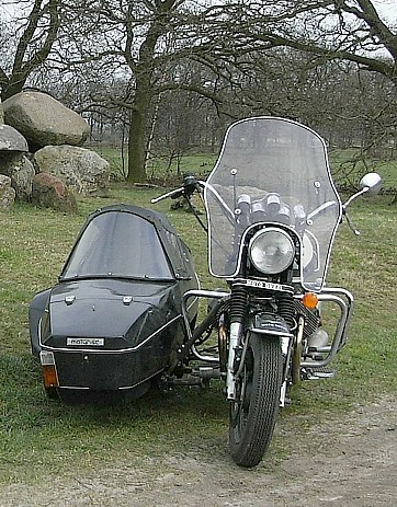 my Moto Guzzi California II - Moturist P1 sidecar rig