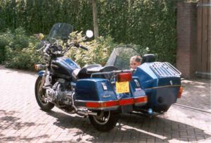 Honda Goldwing - Moturist links achter  Wim van Eijk